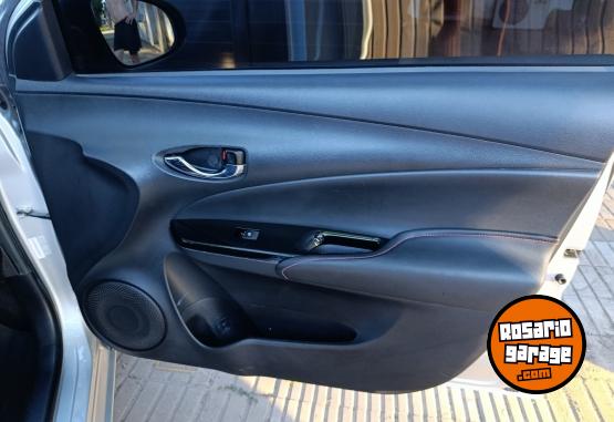 Autos - Toyota Yaris Corolla Cruze focus 2021 Nafta 62800Km - En Venta