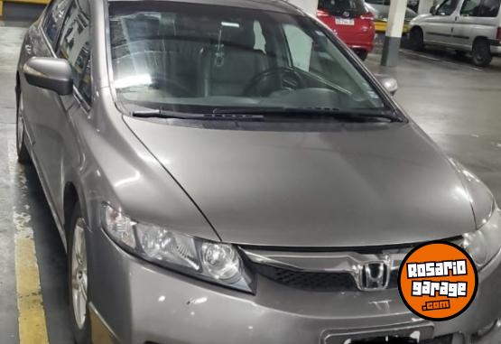 Autos - Honda Civic 2010 Nafta 198000Km - En Venta