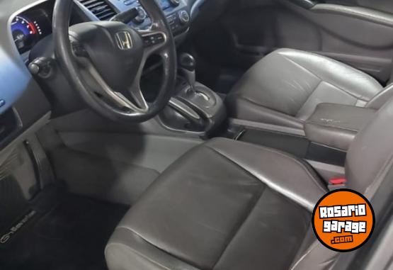 Autos - Honda Civic 2010 Nafta 198000Km - En Venta
