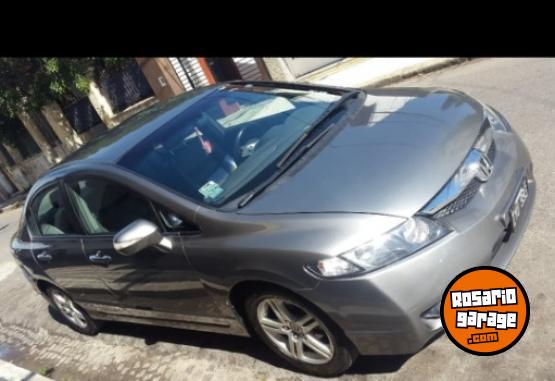 Autos - Honda Civic 2010 Nafta 198000Km - En Venta