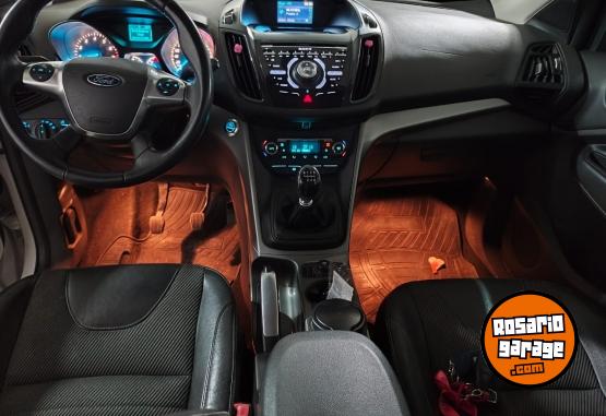 Camionetas - Ford FORD KUGA 1.6 SEL MANUAL 2014 Nafta 155000Km - En Venta