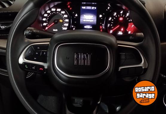 Autos - Fiat CRONOS 1.3 DRIVE 2023 Nafta 27069Km - En Venta