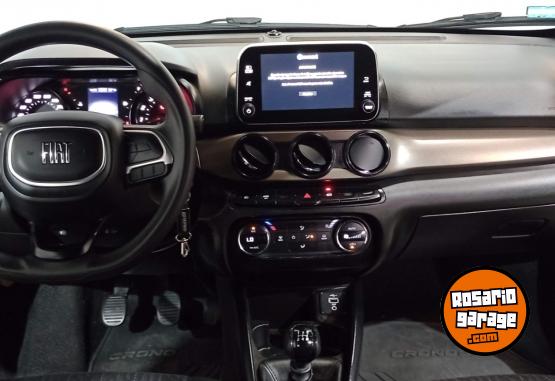 Autos - Fiat CRONOS 1.3 DRIVE 2023 Nafta 27069Km - En Venta