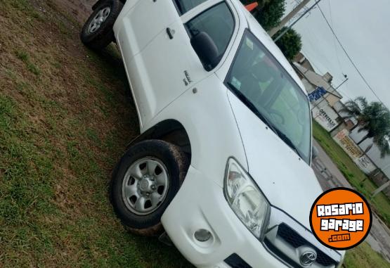 Camionetas - Toyota Hilux 4x4 2010 Diesel 190000Km - En Venta