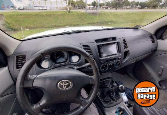 Camionetas - Toyota Hilux 4x4 2010 Diesel 190000Km - En Venta