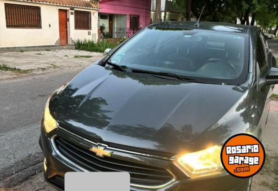 Autos - Chevrolet PRISMA LTZ AT 2017 Nafta 68250Km - En Venta