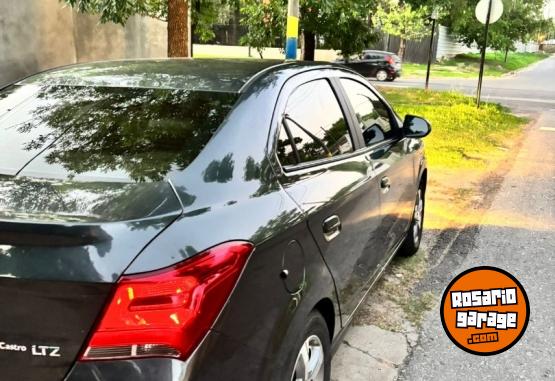 Autos - Chevrolet PRISMA LTZ AT 2017 Nafta 68250Km - En Venta