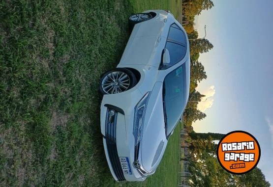 Autos - Toyota Corolla xei manual 2018 Nafta 101000Km - En Venta