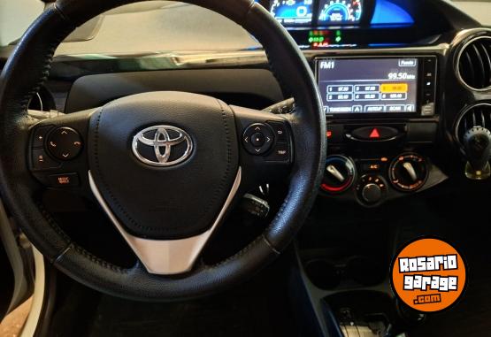 Autos - Toyota Etios 2016 Nafta 95000Km - En Venta