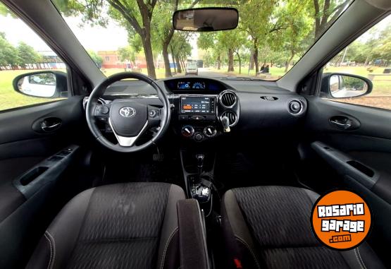 Autos - Toyota Etios 2016 Nafta 95000Km - En Venta