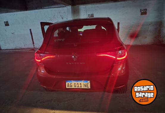 Autos - Renault Sandero 2023 Nafta 35000Km - En Venta
