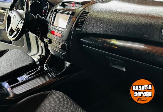 Camionetas - Kia Sorento 2013 Nafta 191146Km - En Venta