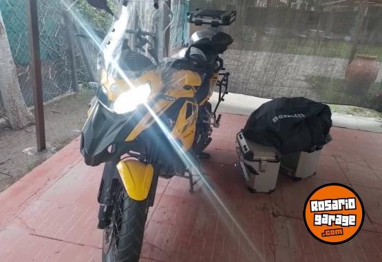 Motos - Benelli TRK 502x 2023 Nafta 10800Km - En Venta