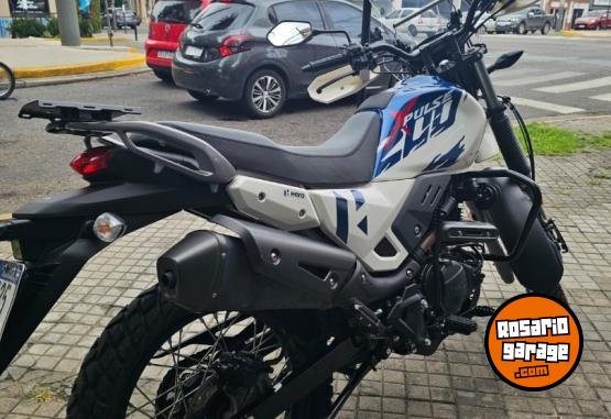 Motos - Hero XPULSE 200 2025 Nafta 2438Km - En Venta