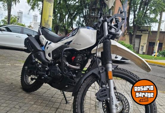 Motos - Hero XPULSE 200 2025 Nafta 2438Km - En Venta