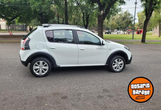 Autos - Renault SANDERO STEPWAY 2014 GNC 112000Km - En Venta