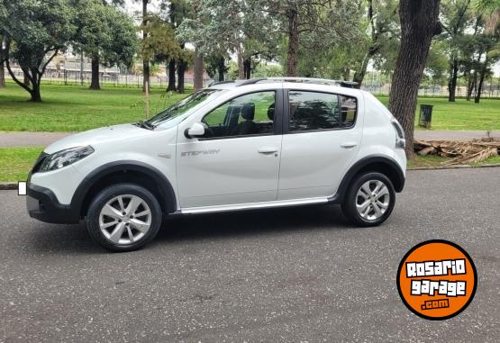 Autos - Renault SANDERO STEPWAY 2014 GNC 112000Km - En Venta