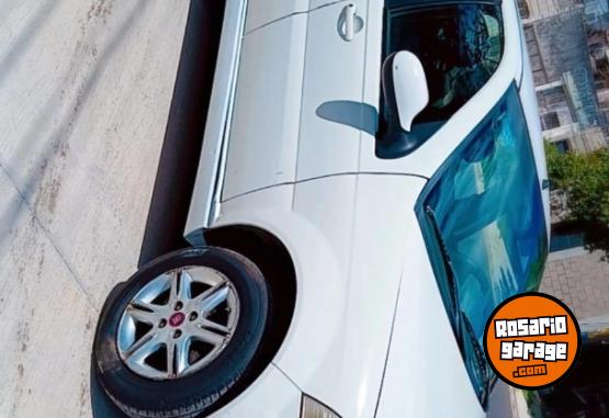 Autos - Fiat Siena 2018 GNC 160Km - En Venta