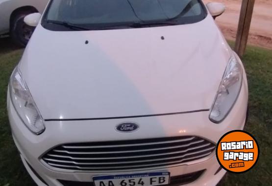 Autos - Ford FIESTA KD SE 2016 Nafta 146000Km - En Venta