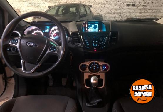 Autos - Ford FIESTA KD SE 2016 Nafta 146000Km - En Venta