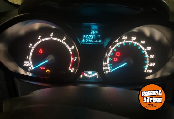 Autos - Ford FIESTA KD SE 2016 Nafta 146000Km - En Venta