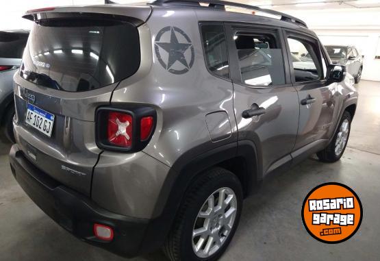 Camionetas - Jeep JEEP RENEGADE SPORT 1.8L 2021 GNC 68700Km - En Venta