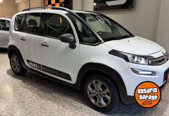 Autos - Citroen C3 Aircross SHINE 2016 Nafta 88000Km - En Venta
