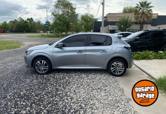 Autos - Peugeot 208 2023 Nafta 35000Km - En Venta