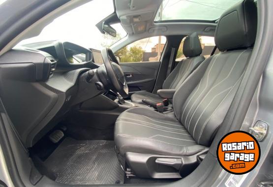 Autos - Peugeot 208 2023 Nafta 35000Km - En Venta