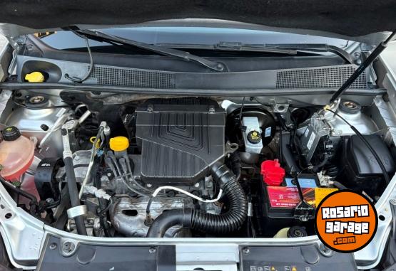 Autos - Renault Sandero Dinamique 2017 Nafta 105000Km - En Venta