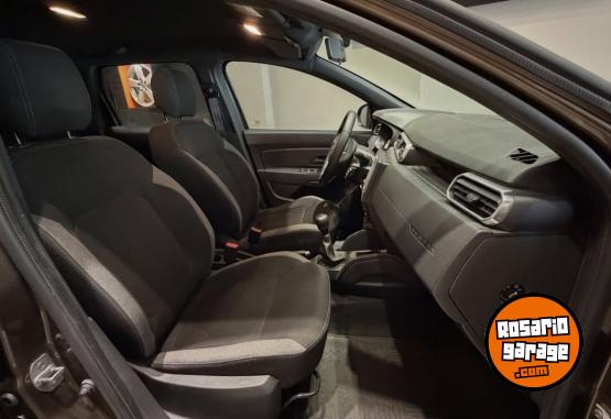 Autos - Renault Duster Zen 2022 Nafta 114000Km - En Venta