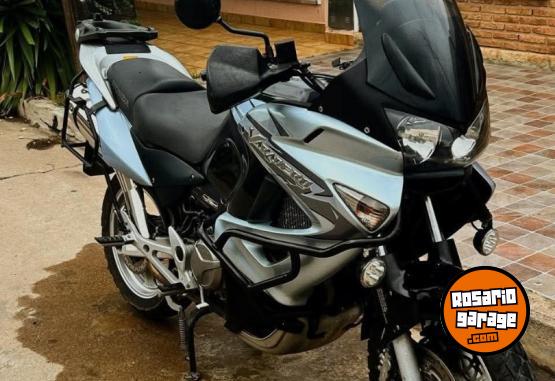 Motos - Honda Varadero 1000 2008 Nafta 56000Km - En Venta