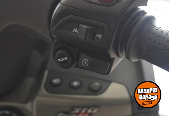 Motos - Piaggio MP3 H310 2024 Nafta  - En Venta