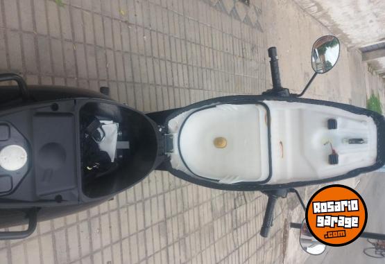 Motos - Honda Biz 125 2013 Nafta 10000Km - En Venta