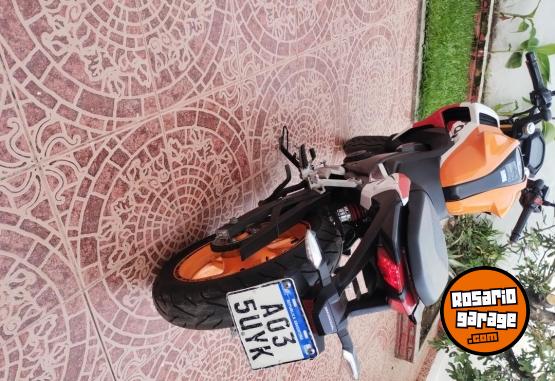 Motos - Honda CB 190 R REPSOL 2017 Nafta 22000Km - En Venta