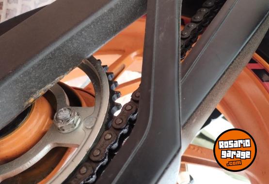 Motos - Honda CB 190 R REPSOL 2017 Nafta 22000Km - En Venta