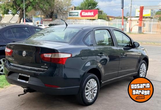 Autos - Fiat Grand Siena ATTRACTIVE 2015 GNC  - En Venta