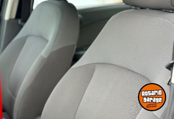 Autos - Fiat Grand Siena ATTRACTIVE 2015 GNC  - En Venta