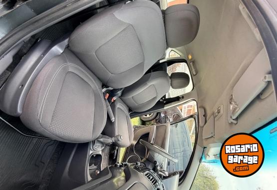 Autos - Fiat Grand Siena ATTRACTIVE 2015 GNC  - En Venta