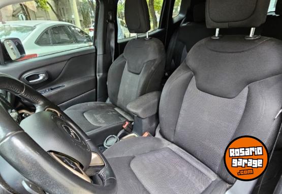 Camionetas - Jeep Renegade Sport AT 2018 Nafta 118000Km - En Venta