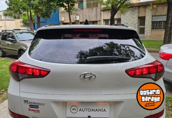 Autos - Hyundai Tucson 2.0 I CDRI Premium 2018 Diesel 102000Km - En Venta