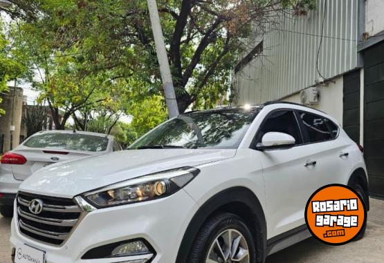 Autos - Hyundai Tucson 2.0 I CDRI Premium 2018 Diesel 102000Km - En Venta
