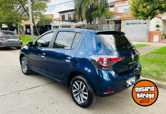 Autos - Renault Sandero intens 2023 Nafta 25000Km - En Venta
