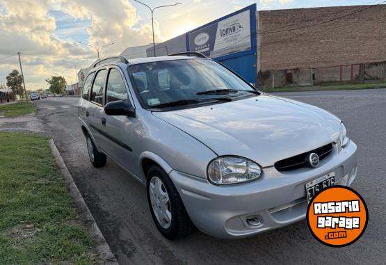 Autos - Chevrolet Corsa 2005 GNC 243000Km - En Venta