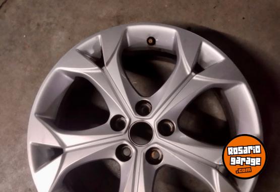 Accesorios para Autos - Llanta original Chevrolet Cruze - En Venta