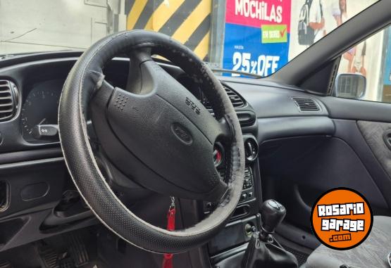 Autos - Ford Mondeo 1998 Diesel 170000Km - En Venta