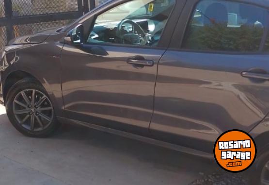 Autos - Fiat Cronos 2023 Nafta 100000Km - En Venta