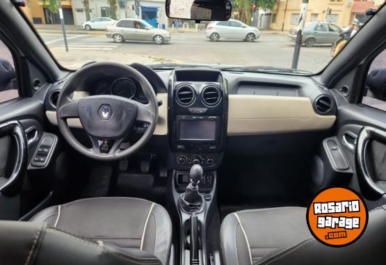 Camionetas - Renault Duster dakar 2.0 2017 Nafta 104000Km - En Venta