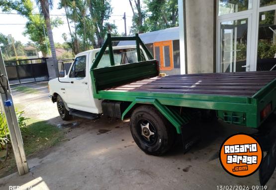 Camiones y Gr�as - Ford 350 - En Venta