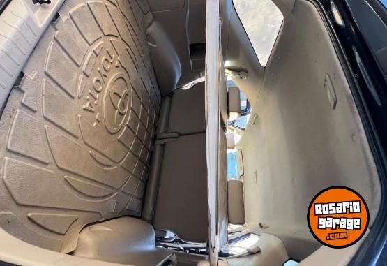 Camionetas - Toyota Hilux sw4 2007 Diesel 290000Km - En Venta